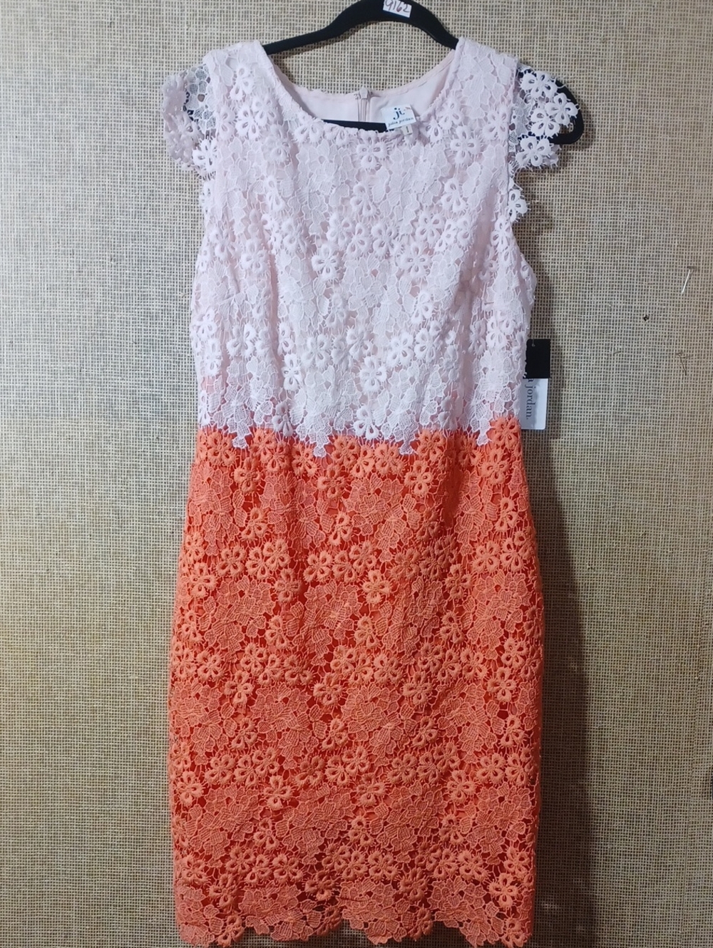 julia jordan Two-Tone Floral Lace Midi Dress in Blush and Coral Orange